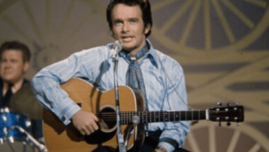 Streaming Country Music