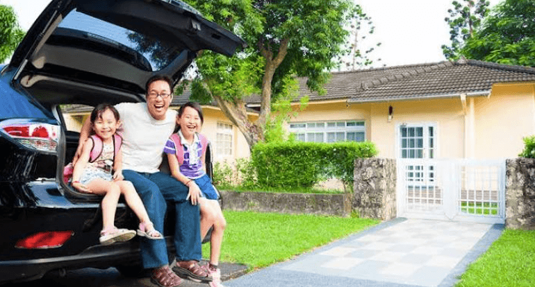 Why Bundling Insurance Products Can Simplify Your Finances